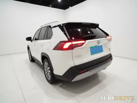 2020 Toyota RAV4 4