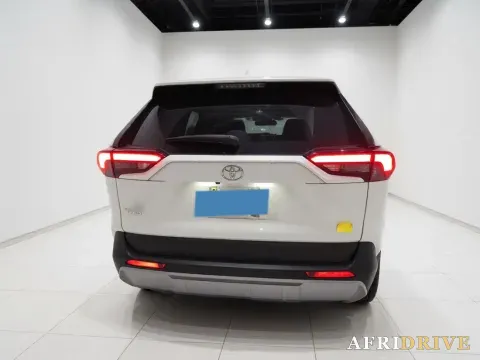 2020 Toyota RAV4 5