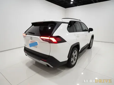 2020 Toyota RAV4 6