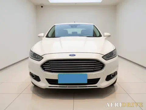 2013 Ford Mondeo 2