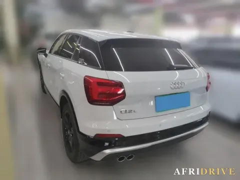 2021 Audi Q2L 4