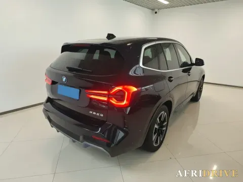 2022 BMW iX3 6