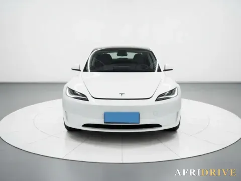 2023 Tesla Model 3 2