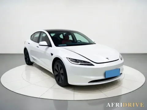 2023 Tesla Model 3 3