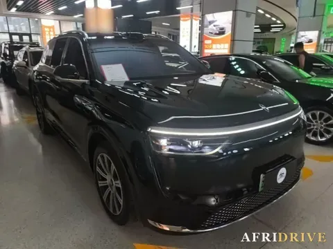 2025 AITO AITO M8 5