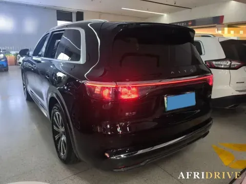 2025 AITO AITO M8 6