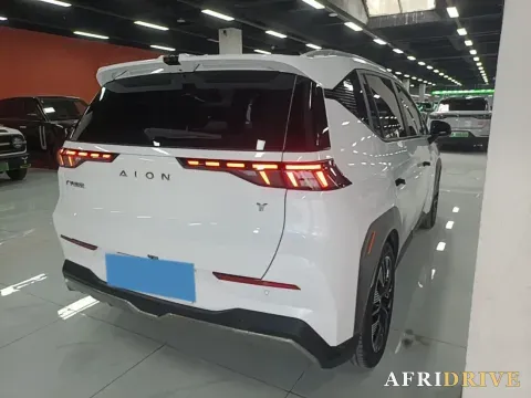 2022 Aion Y 6
