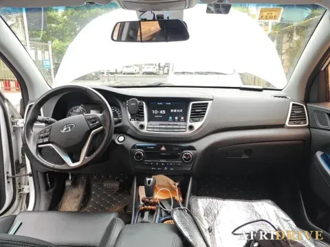 2015 Hyundai ix35 7