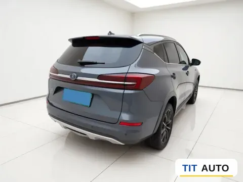 2019 BYD Song 6