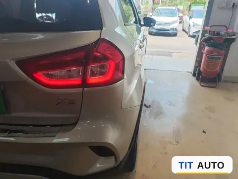 2017 Geely Vision X3 2