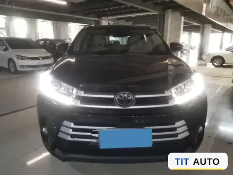 2018 Toyota Highlander 2