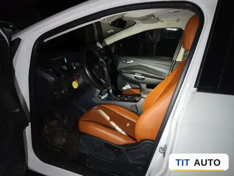 2017 Ford Kuga 14