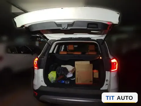 2017 Ford Kuga 16