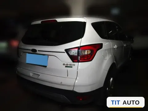 2017 Ford Kuga 4