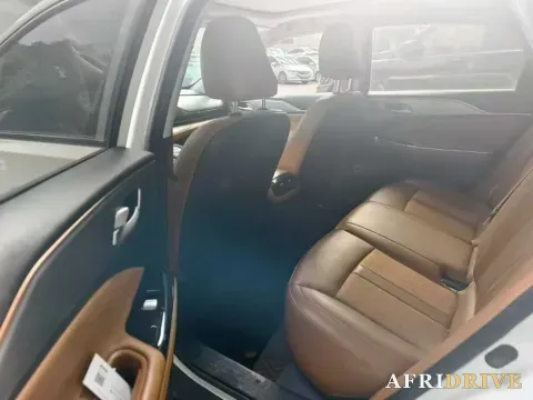 2022 Aion S 5