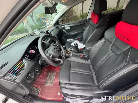 2022 Skoda Octavia 2