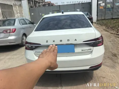2019 Skoda Superb 6