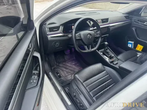 2019 Skoda Superb 2