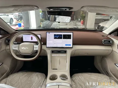 2025 Chery Tiggo9 C-DM 8