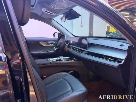 2025 Chery Tiggo 8 PRO 7