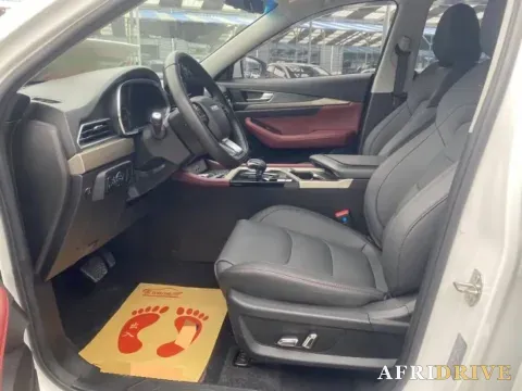 2023 Jetour X70 8