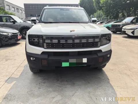 2025 MAXUS XinTu V70 2