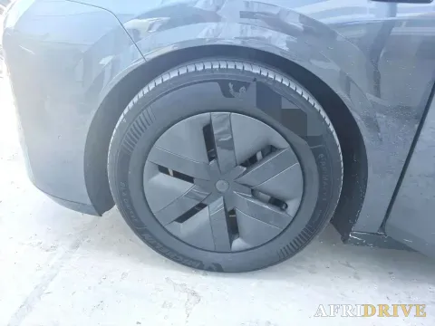 2024 Li MEGA 5