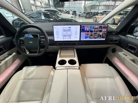 2025 Li MEGA 6