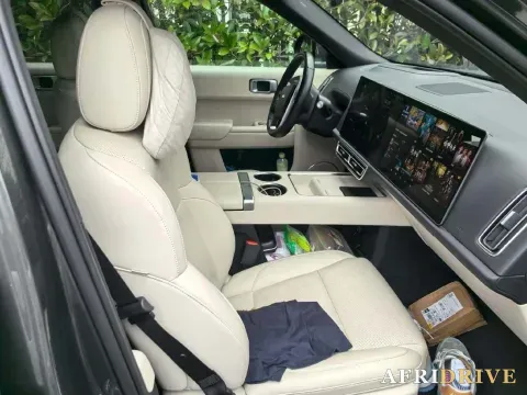2022 Li L9 4