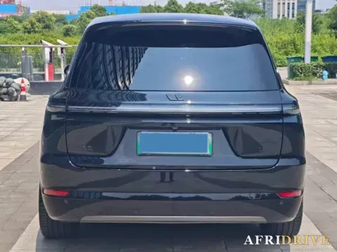 2022 Li L9 8