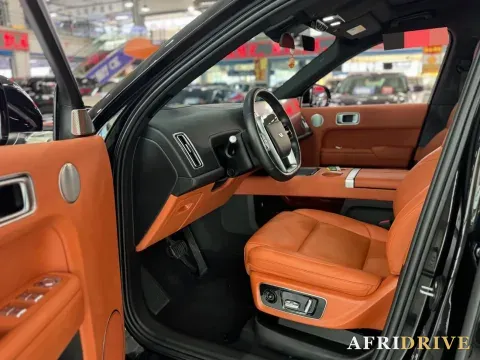 2022 Li L9 4