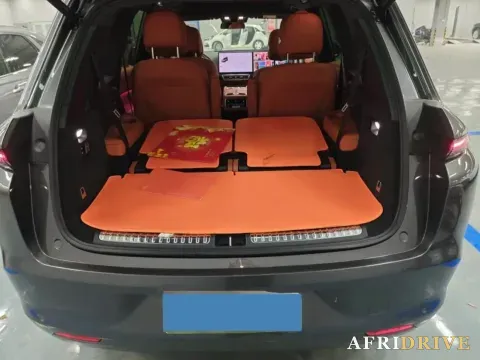 2023 Li L8 6