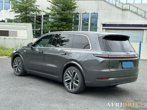 2022 Li L9 8