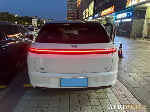 2023 Li L7 5