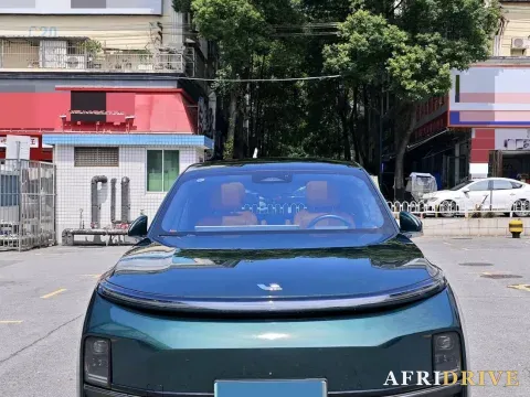 2023 Li L8 2