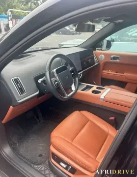 2023 Li L7 4