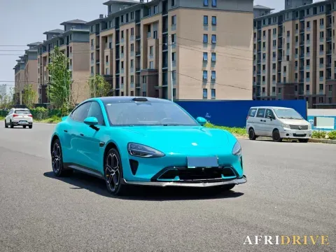 2024 MI SU7 3
