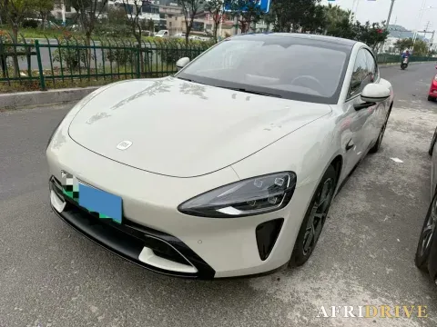 2024 MI SU7