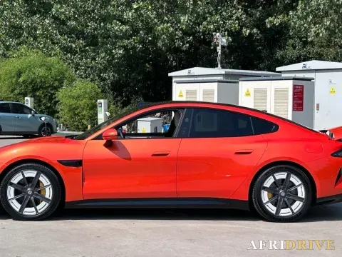 2024 MI SU7 7