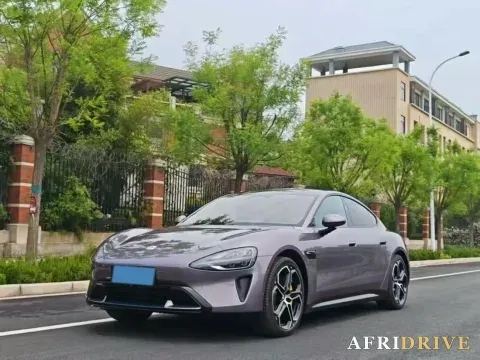 2024 MI SU7