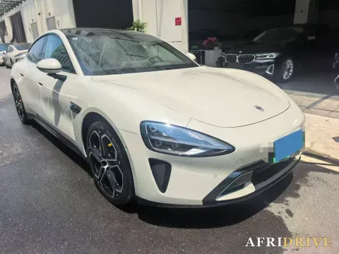 2024 MI SU7 2