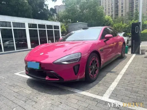 2024 MI SU7