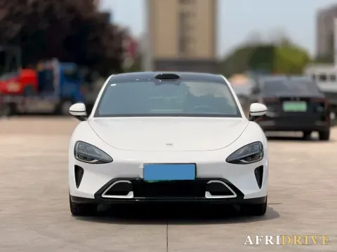 2024 MI SU7 2