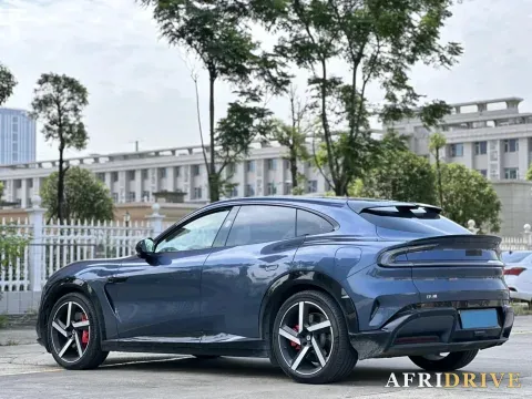 2025 MI YU7 7
