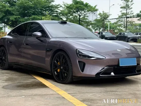 2024 MI SU7 3
