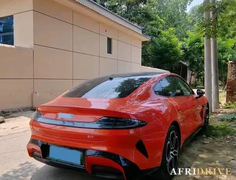 2024 MI SU7 4