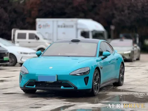 2024 MI SU7