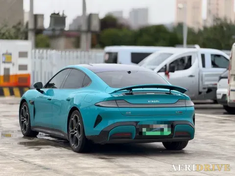 2024 MI SU7 6