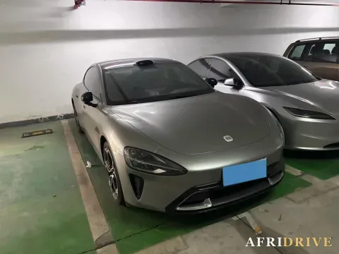 2024 MI SU7 2