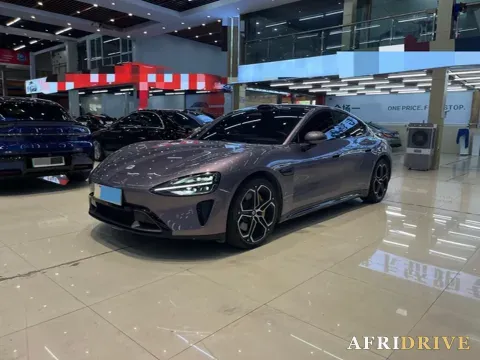 2024 MI SU7
